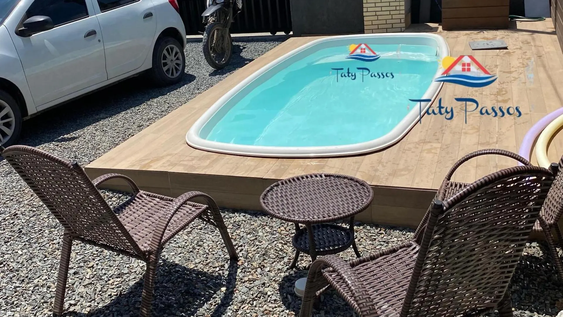 別荘 Piçarras Casa Da Taty Passosヴィラ